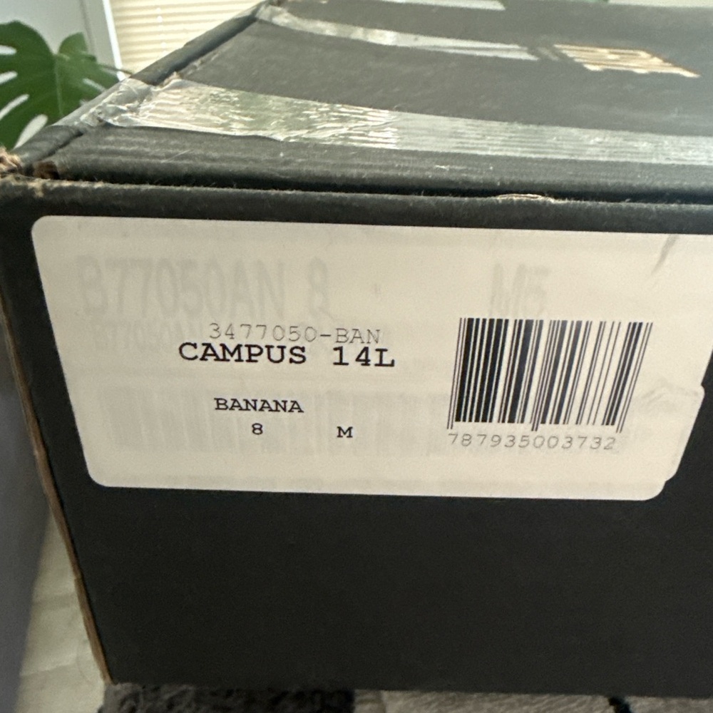 Frye Campus 14L Banana Leather Boots Size 8M w/ Box